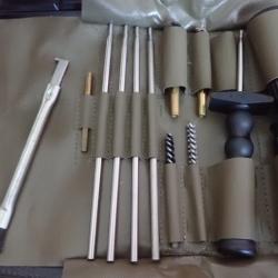 Trousse, KIT DE NETTOYAGE POUR STG 90, FASS 90 - AR15 - Pas courant. Calibre 5,56