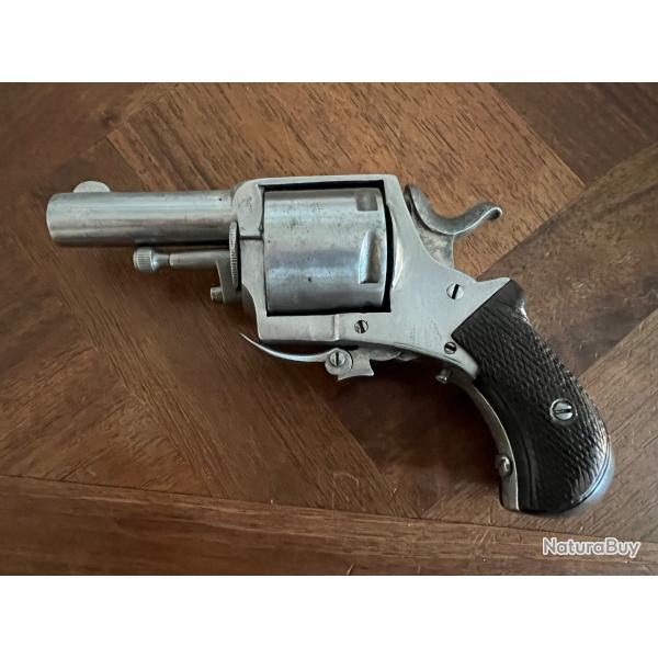 Joli British Bulldog calibre 320