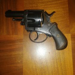 REVOLVER 380 AVEC PONTET