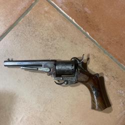 Revolver &agrave; broche syst&egrave;me Loron