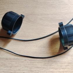 2  Elastics de bonnettes pour lunettes.