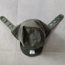 CASQUETTE AVEC UN RABAT