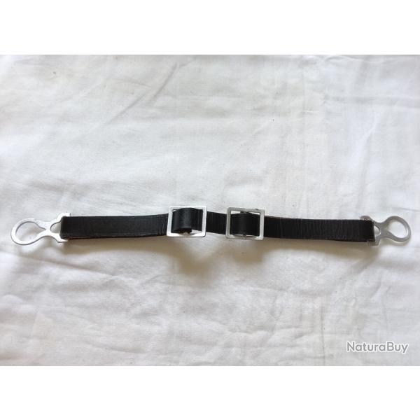 Jugulaire fer pour casque � pointe WW1 ( * 1 F5+  * )