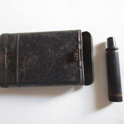 Bo&icirc;tier de nettoyage allemand 2&deg; Guerre Mondiale pour fusil Mauser 98K