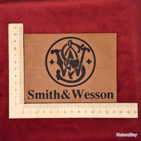 Etiquette en cuir sans cadre pour coffret Smith & Wesson