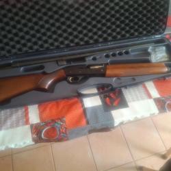 Mossberg 9200  12/76 made in usa
