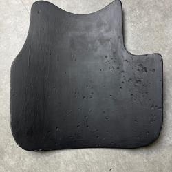 Plaque de protection pectorale d'armure de tranch&eacute;e allemande de la Grande guerre