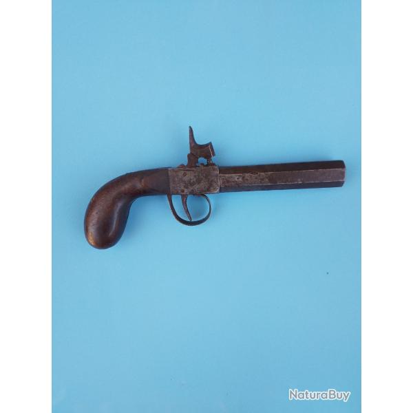 GROS PISTOLET A COFFRE . PERCUSSION.OU PISTON FONCTIONEL