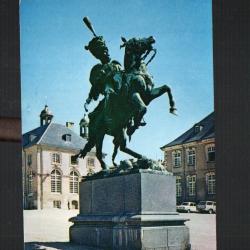 lun&eacute;ville la statue du g&eacute;n&eacute;ral lasalle , premier empire , hussards , cpm