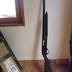 fusil semi-automatique BENELLI Montefeltro synth&eacute;tique 12/76