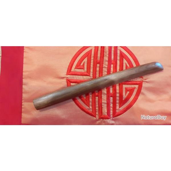 Tanto d'a�kido artisanal, fabriqu� par mes soins. Merisier. finition cire d'abeille