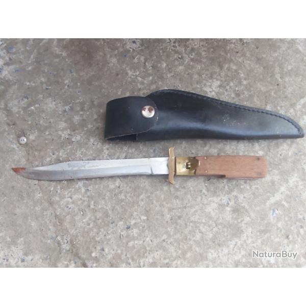 Couteau poignard de chasse l�opard