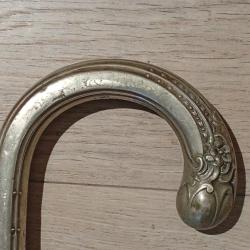 Canne &eacute;p&eacute;e