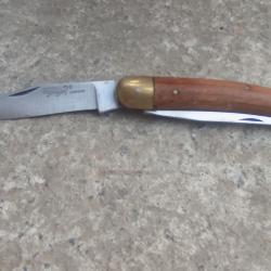 Couteau de chasse et p&ecirc;che l&eacute;opardCouteau de chasse et p&ecirc;che l&eacute;opard