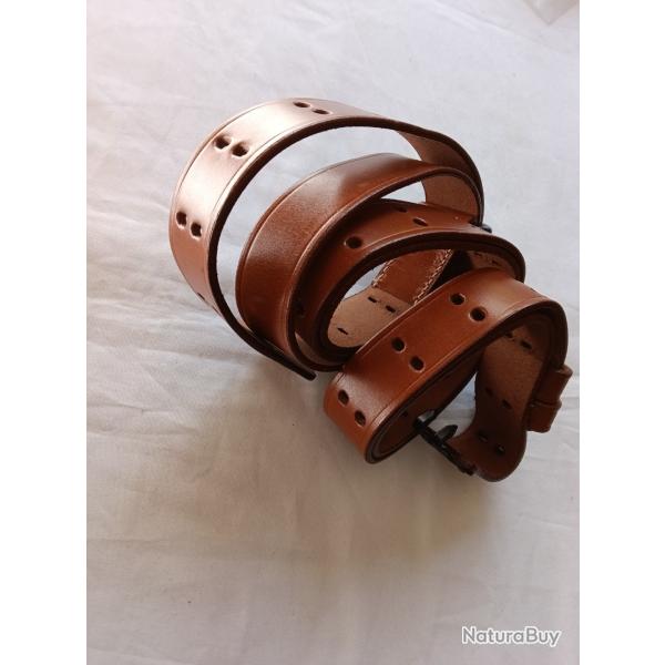 Bretelle de Garand en cuir et m�tal noir
