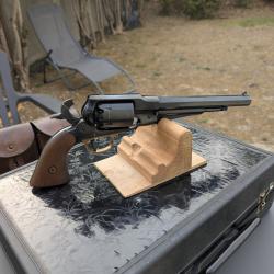 T BEAU REVOLVER REMINGTON 1858 UBERTI NEW ARMY CAL 44 ( dans coffret avec touts son n&eacute;cessaire ) TB