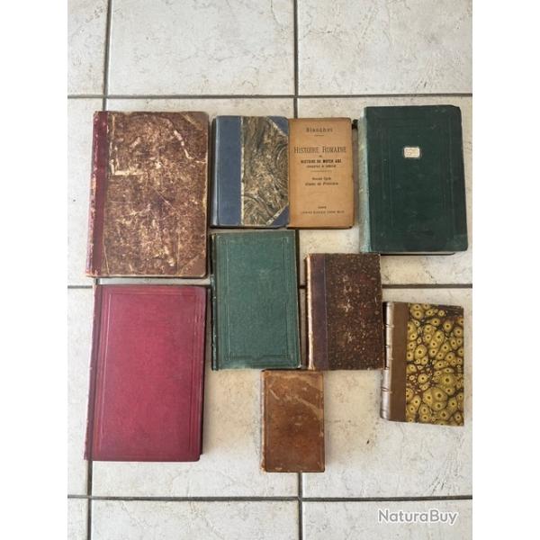 9 livres anciens
