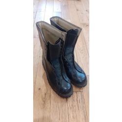 Bottes, Rangers en cuir marrons neuves de fabrication italienne