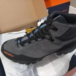 chaussures de randonn&eacute;e TECNICA GRANIT Mid GTX MS