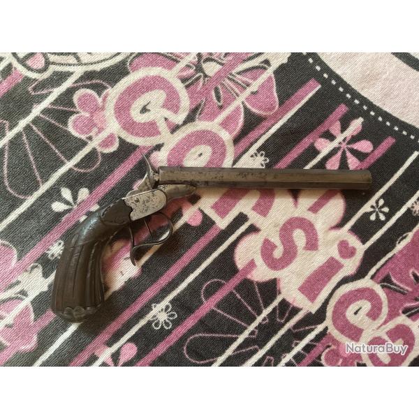 Pistolet de salon en 9 mm flobert, pas de prix de r�serve