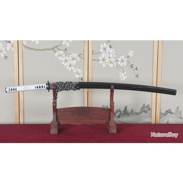 VEND KATANA WHITE RONIN HOOD tranchant marque ARTKATANA pour collectionneur ou iaidoka ou battodoka