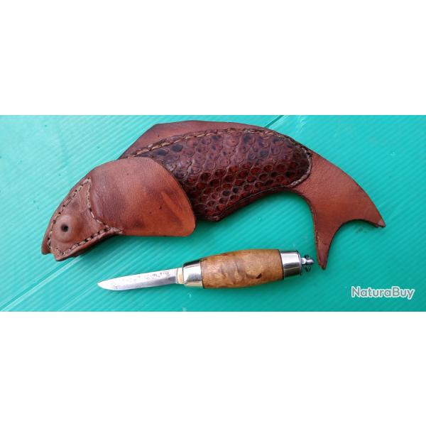 COUTEAU SUEDOIS HOLMBERG ESKILSTUNA ( Morutier )  &  SON MAGNIFIQUE FOURREAU TOUT CUIR  .