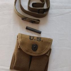 Ensemble bretelle pour USM1  dat&eacute;e 1944 avec huilier et pochette USM1