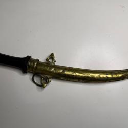 Koummya marocaine ancienne fourreau laiton grav&eacute; - XXe