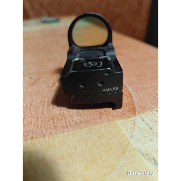 Je met cette annonce pour un amis Point rouge kahles helia RD Tr�s bonne �tat g�n�ral et bien...