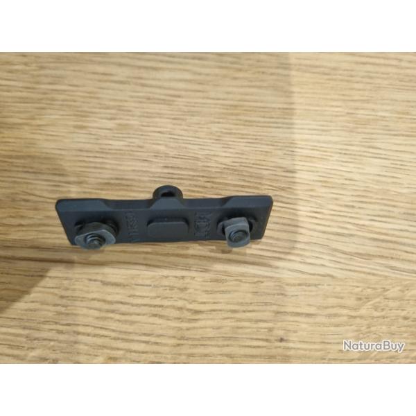 Interface m-lok pour bipied ou anneau grenadi�re - MDT