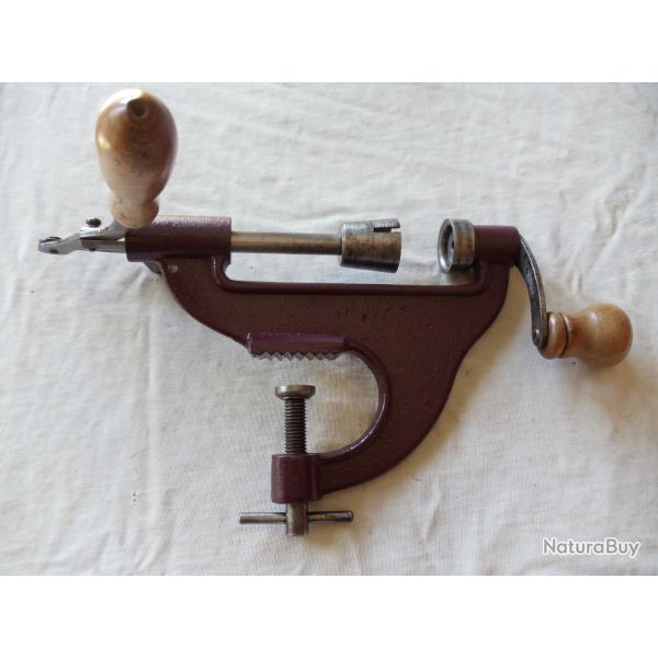 Gros sertisseur � barreaux en calibre 12.