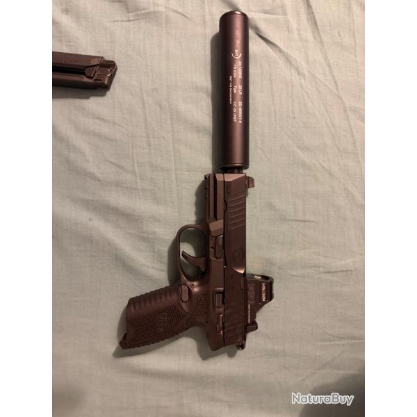 Fn 502 22lr point rouge et silencieux
