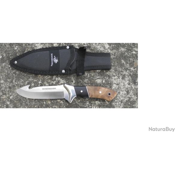 1 couteau de chasse Winchester USA