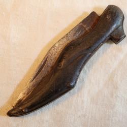 Petit canif repr&eacute;sentant un soulier, chaussure de femme XIX