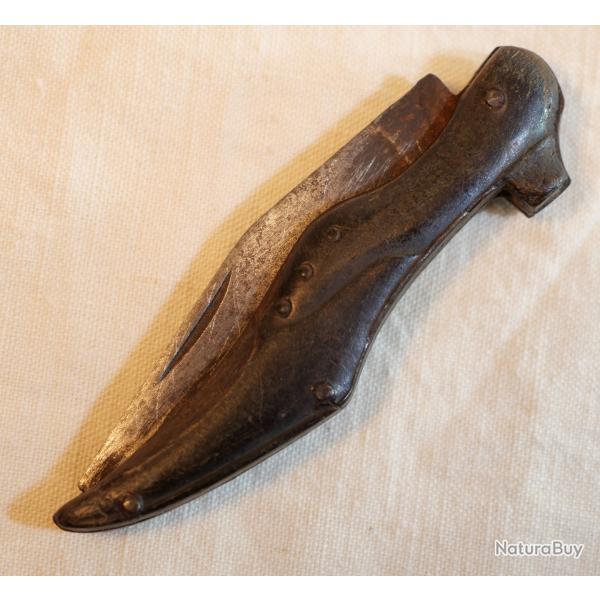 Petit canif repr�sentant un soulier, chaussure de femme XIX