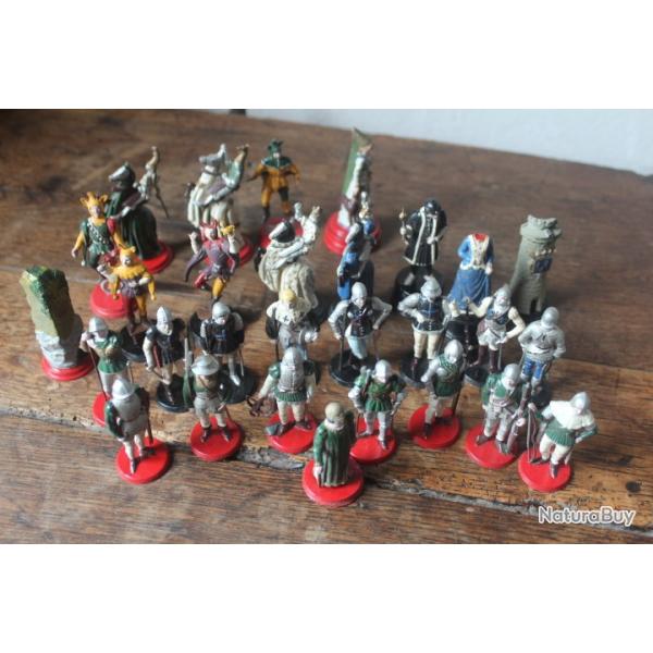 Lot de 17 cavaliers m�tal arm�e Napol�on STARLUX