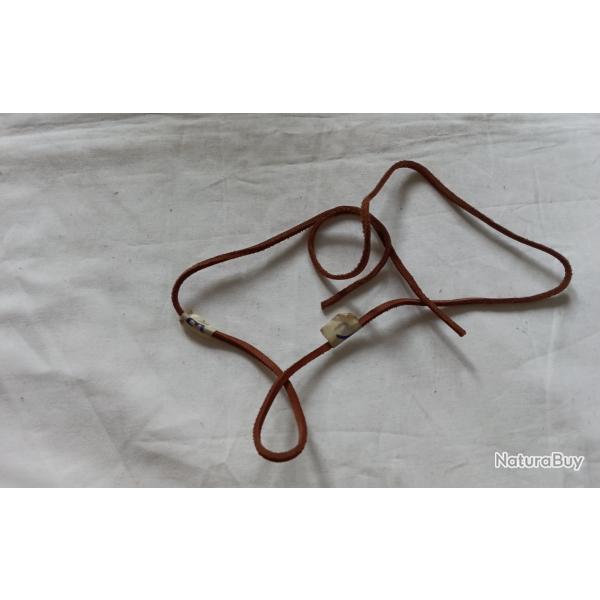 1  lacet cuir pour �tui de colt ou couteau US M3   1m   ( 3 )