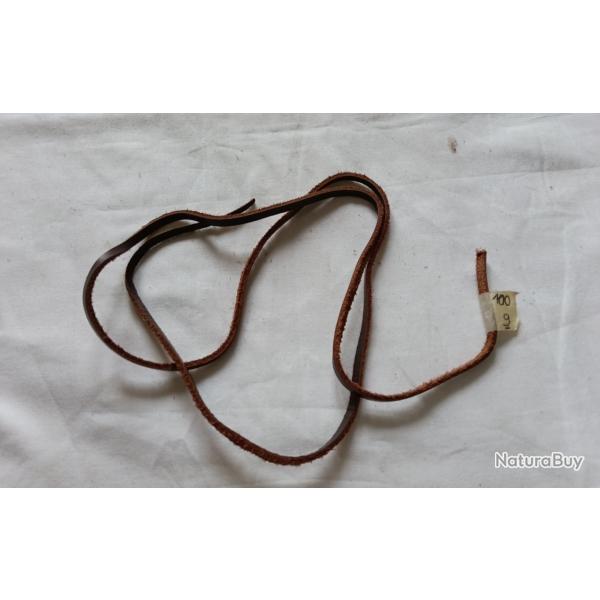 1  lacet cuir pour �tui de colt ou couteau US M3   1m   ( 9 )