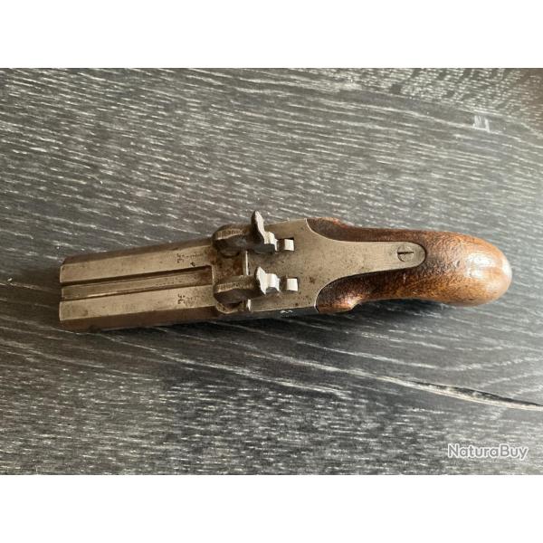 Pistolet de coffre