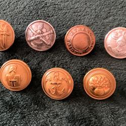 Lot de 7 boutons uniformes militaires Fran&ccedil;ais anciens