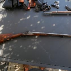 Fusil de chasse &agrave; percussion "ALBAIN DUC" avec sa baguette, fonctionnel