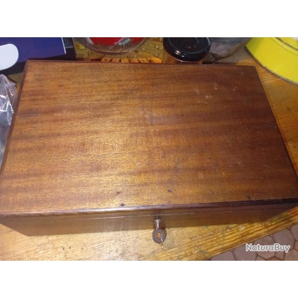 Coffret en acajou