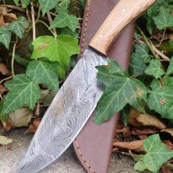Couteau Bowie Bushcraft Chasse Lame Acier Damas 256 Couches Manche Bois Etui Cuir Fabr Artisanale