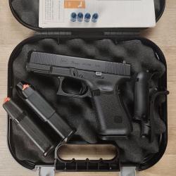 Pistolet GLOCK 19 Gen 5 - Cal. 9x19 + Mallette, 3 chargeurs (Occasion)