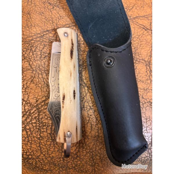 Tr�s beau Douk Douk custom pi�ce unique os de buffle