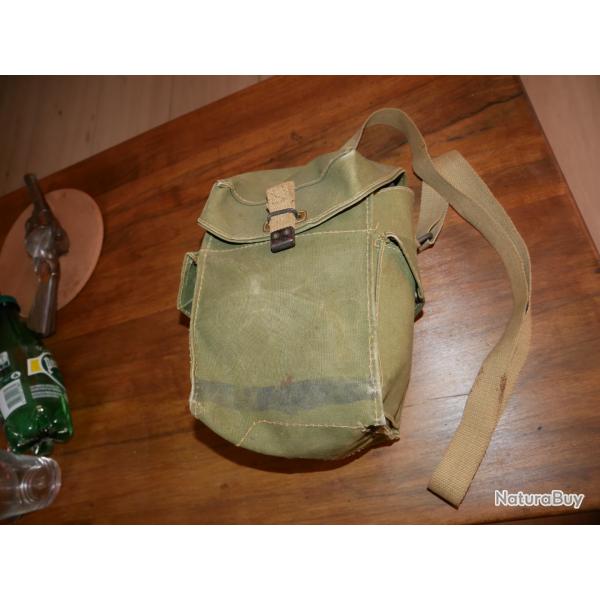 Masque � gaz Anglais Light II  WW2 housse de 1943 et masque de 1952/53