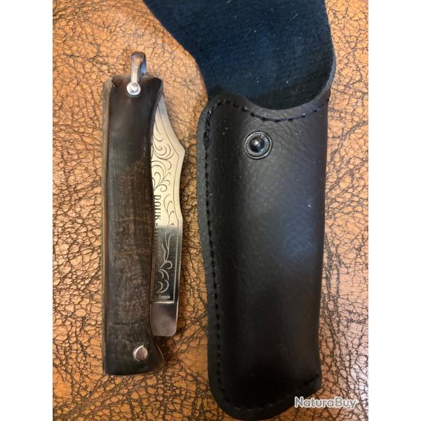 Tr�s beau Douk Douk custom en corne de belieradoucie