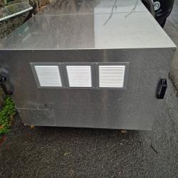 Caisse &agrave; chien