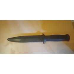 Couteau d'entrainement EURO SECURITY PRODUCTS type dague
