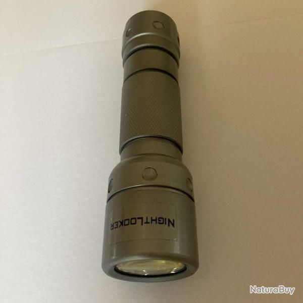 ENCHERE � 1� !! Lampe Torche Led � main TDL-12 de NIGHTLOOKER